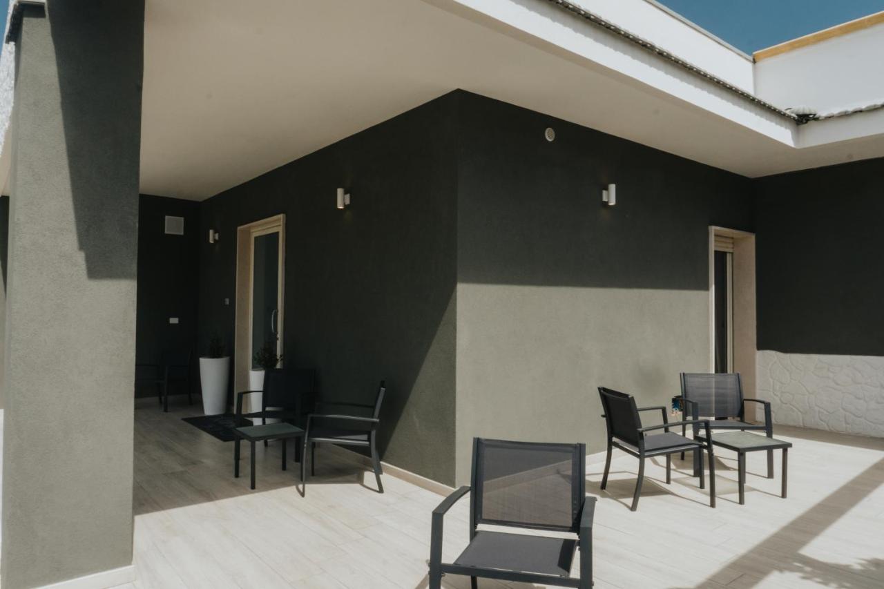Harmony Guest House Leporano Luaran gambar